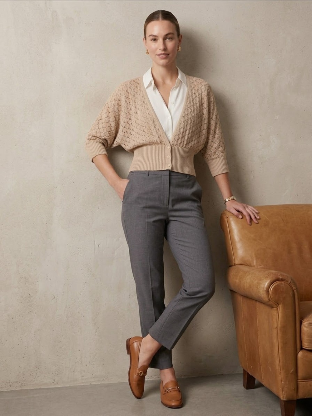 Bebe Cropped Crochet lightweight Cardigan- Beige/Metallic Gold Medium